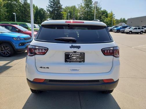 2025 Jeep Compass Latitude