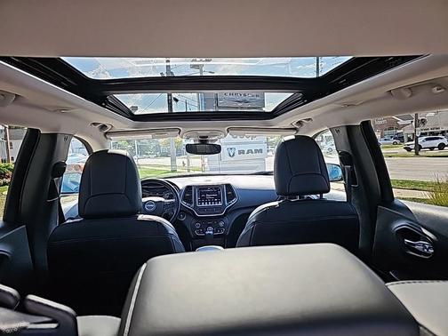 2021 Jeep Cherokee Trailhawk