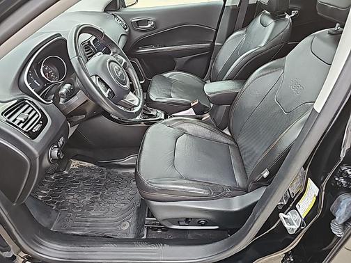 Diamond Black 2019 Jeep Compass Limited