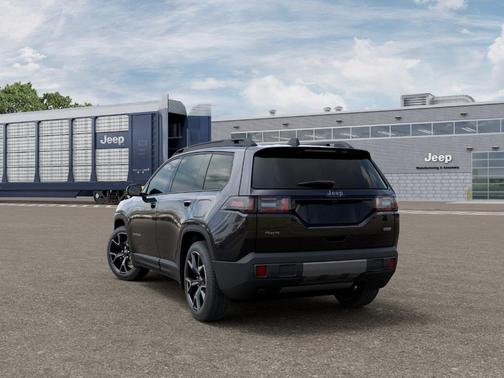 Diamond Black 2026 Jeep Cherokee Overland