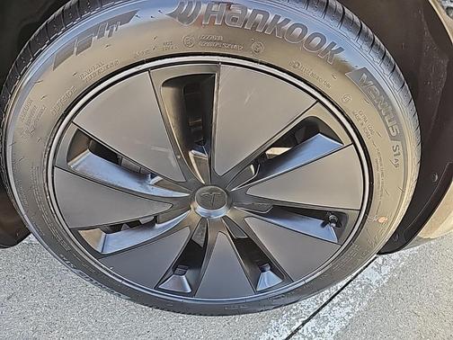 2024 Tesla Model 3 Long Range