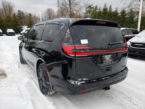 2026 Chrysler Pacifica Limited