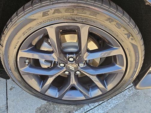Pitch Black Clearcoat 2023 Dodge Challenger R/T