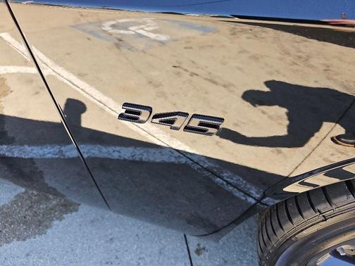 Pitch Black Clearcoat 2023 Dodge Challenger R/T
