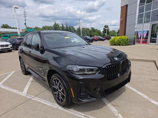 Black Sapphire Metallic 2024 BMW X3 xDrive30i