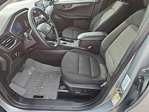 Silver Metallic 2024 Ford Escape Active