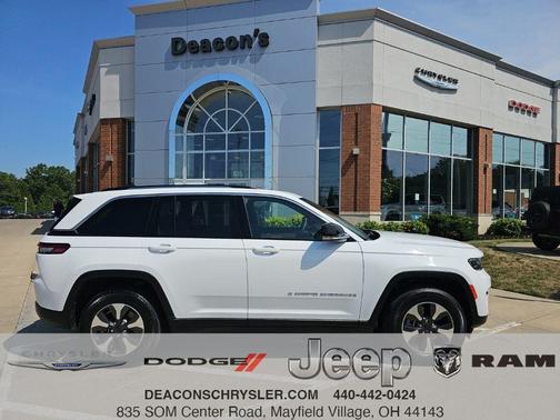 Bright White Clearcoat 2023 Jeep Grand Cherokee 4xe Base