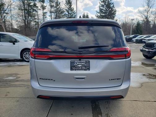 2026 Chrysler Pacifica Limited