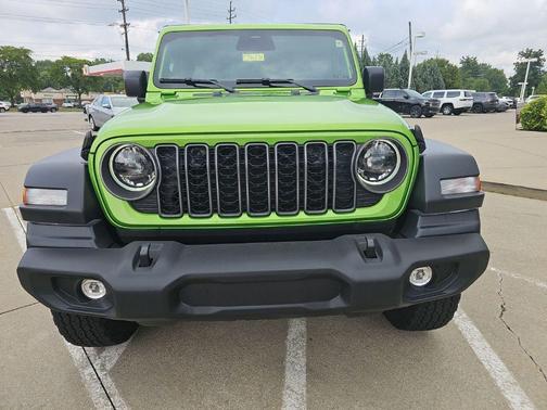 Mojito! Clearcoat 2026 Jeep Wrangler Sport