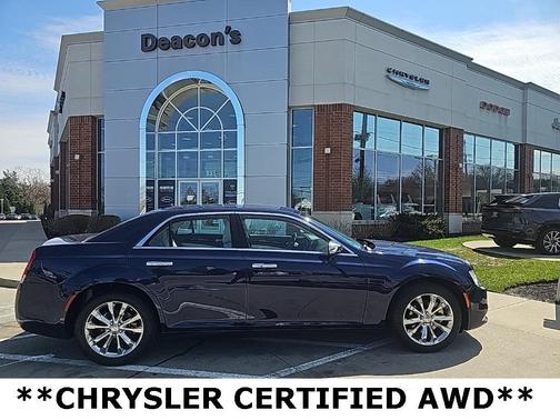 2015 Chrysler 300C Base