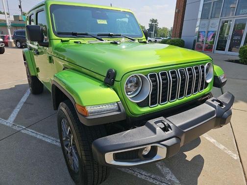 Mojito! Clearcoat 2026 Jeep Wrangler Sahara