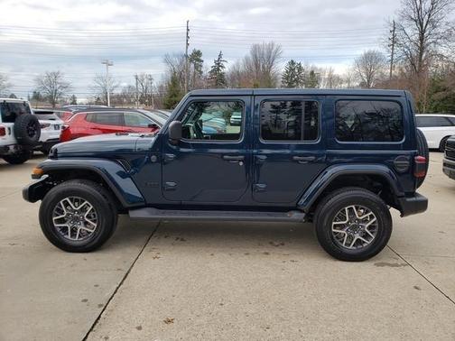 2025 Jeep Wrangler Sahara