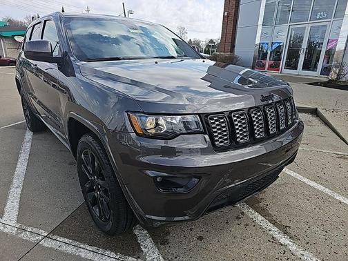 2021 Jeep Grand Cherokee Laredo