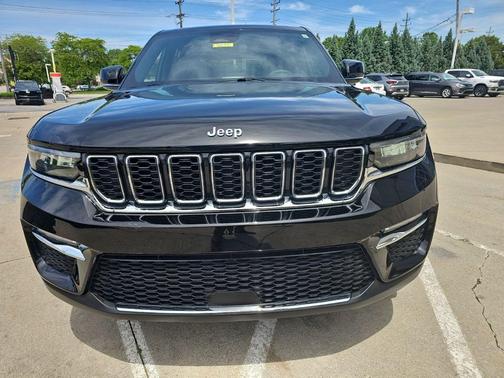 Diamond Black 2024 Jeep Grand Cherokee 4xe Base