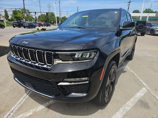 Diamond Black 2024 Jeep Grand Cherokee 4xe Base