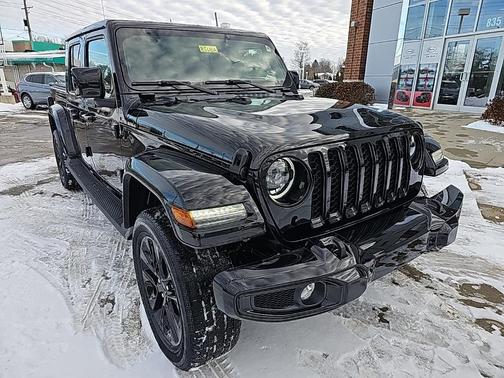 2023 Jeep Gladiator Overland