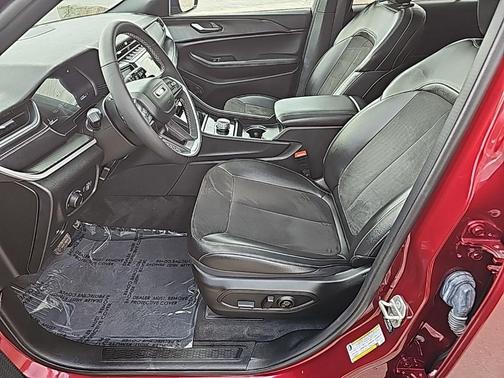 Velvet Red Pearlcoat 2023 Jeep Grand Cherokee Laredo