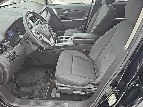 2013 Ford Edge SE