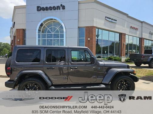 Granite Crystal Clearcoat Metallic 2025 Jeep Wrangler 4xe Sahara