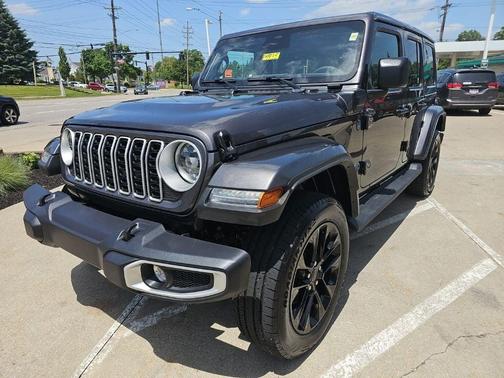 Granite Crystal Clearcoat Metallic 2025 Jeep Wrangler 4xe Sahara