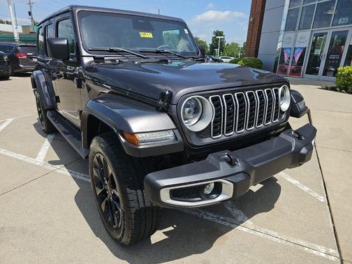 Granite Crystal Clearcoat Metallic 2025 Jeep Wrangler 4xe Sahara