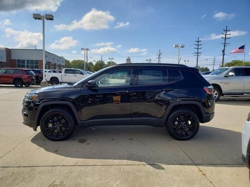 2025 Jeep Compass Latitude