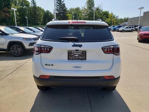 2025 Jeep Compass Latitude