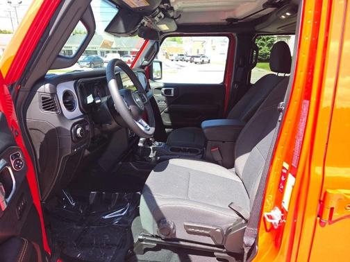 Firecracker Red Clearcoat 2025 Jeep Wrangler 4xe Sahara