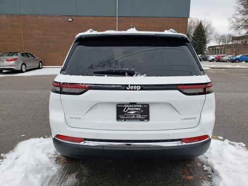 2025 Jeep Grand Cherokee Laredo X