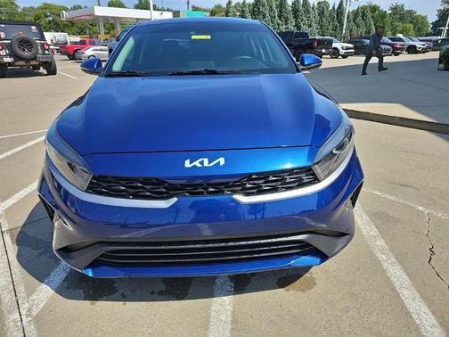 Deep Sea Blue 2023 Kia Forte LXS