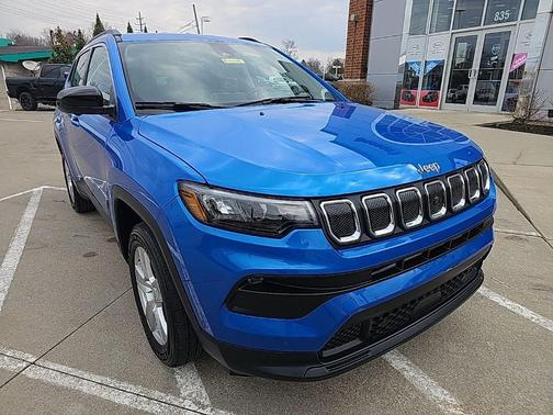 Laser Blue 2022 Jeep Compass Latitude