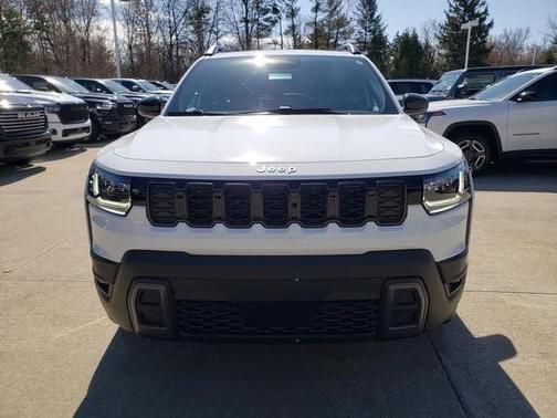 Bright White Clearcoat 2026 Jeep Cherokee LAREDO/LIMITED