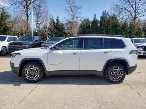 2026 Jeep Cherokee LAREDO/LIMITED