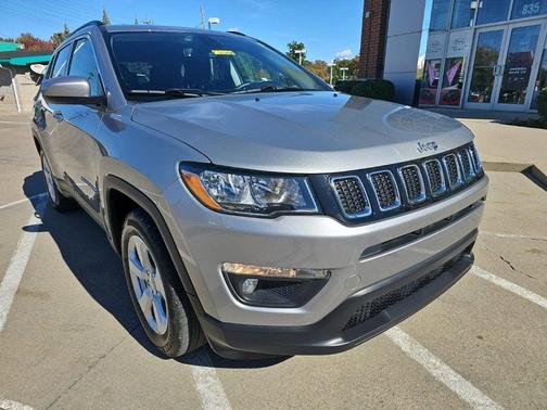 Billet Silver Metallic Clearcoat 2020 Jeep Compass Latitude