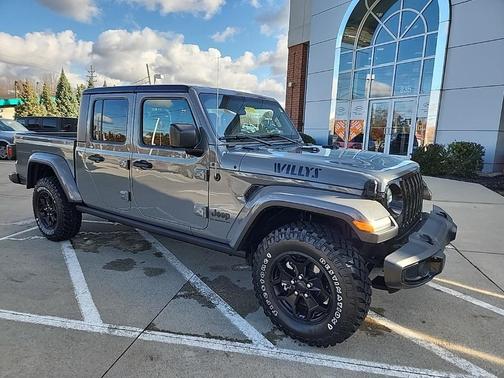2022 Jeep Gladiator Sport