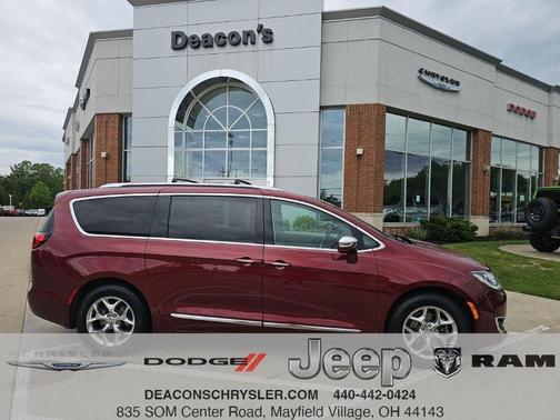 Velvet Red Pearlcoat 2020 Chrysler Pacifica Limited