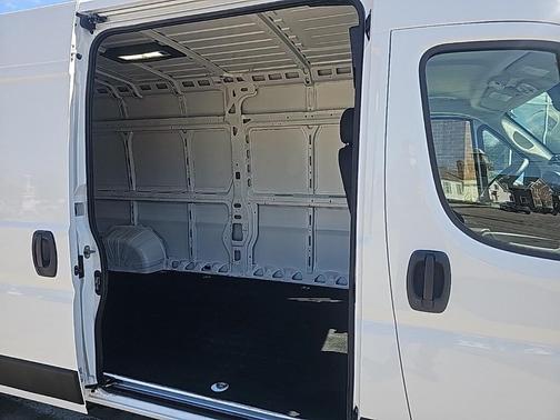 2025 RAM ProMaster 2500 High Roof