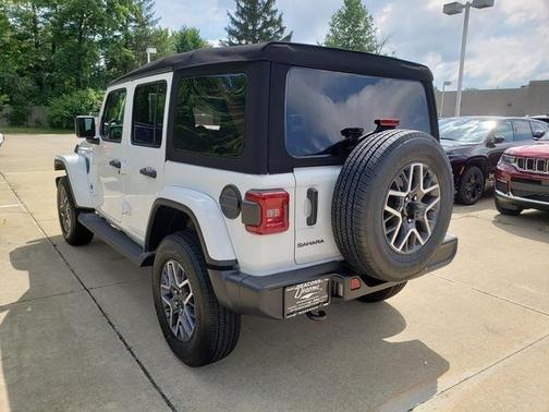 2025 Jeep Wrangler Sahara