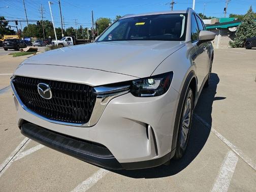 Platinum Quartz Metallic 2024 Mazda CX-90 3.3 Turbo Preferred Plus