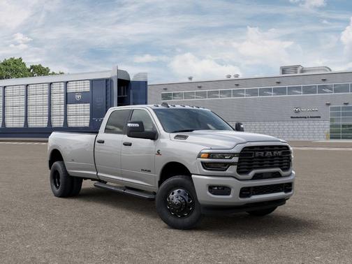 Silver Zynith 2026 RAM 3500 Big Horn