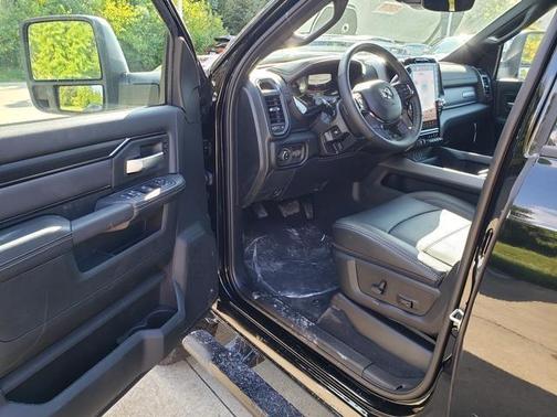 2026 RAM 2500 Rebel/Power Wagon