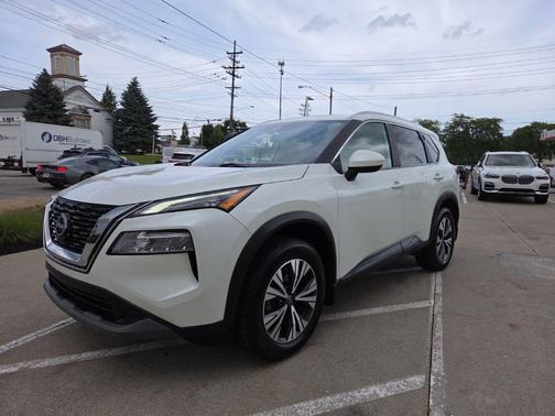 White 2023 Nissan Rogue SV