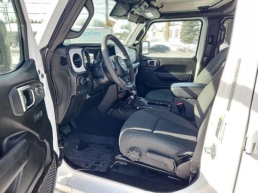 2025 Jeep Wrangler 4xe Sport