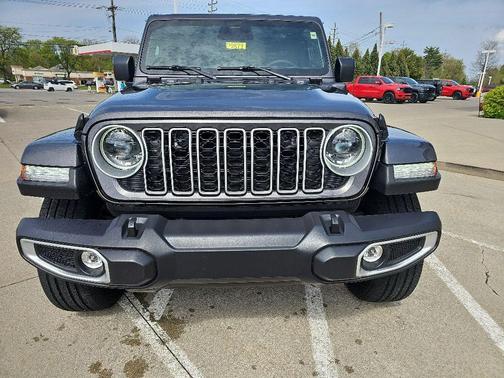 Granite Crystal Clearcoat Metallic 2025 Jeep Wrangler 4xe Sahara