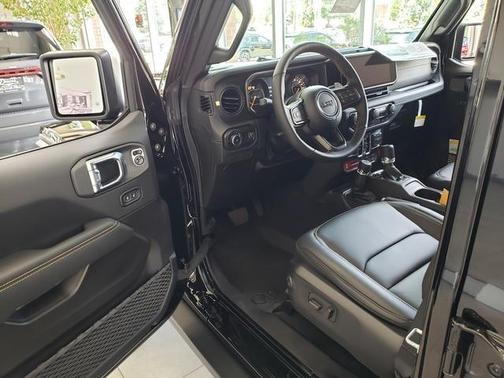 2025 Jeep Wrangler Rubicon 392