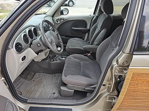 2003 Chrysler PT Cruiser Base