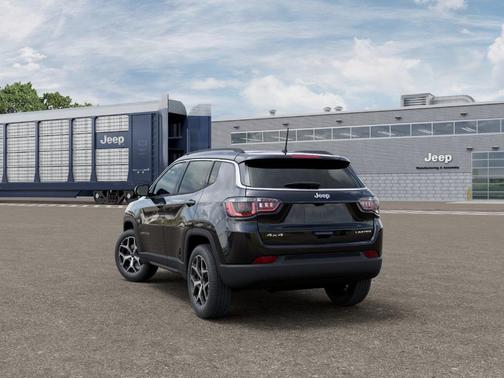 Diamond Black 2026 Jeep Compass Limited