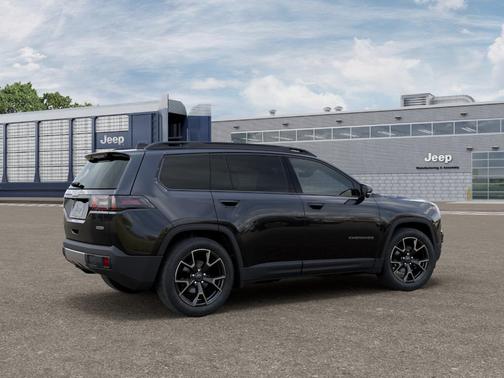 Diamond Black 2026 Jeep Cherokee Overland