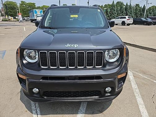 2022 Jeep Renegade Latitude