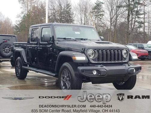 Black Clearcoat 2026 Jeep Gladiator Sport